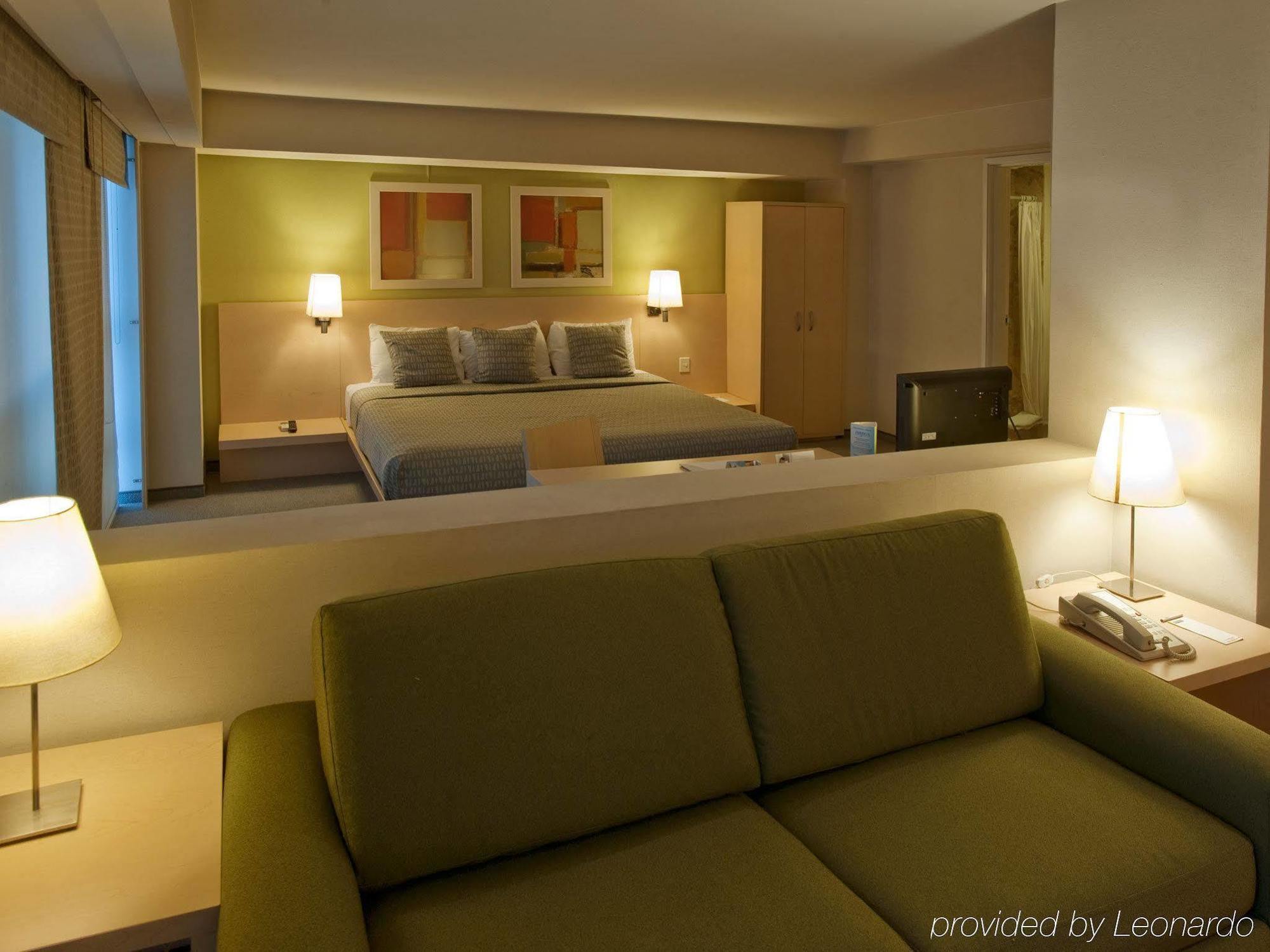 ซิตี้ เอ็กซ์เพรส อีบีซี เรฟอร์มา Hotel เม็กซิโกซิตี้ ภายนอก รูปภาพ